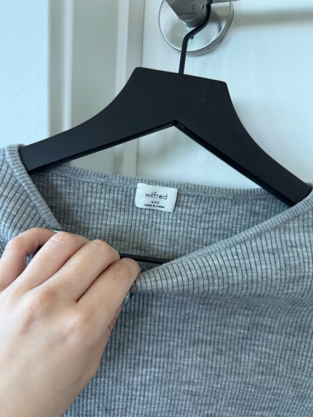Wilfred Light Gray Ribbed Knit Top - Picture 2 of 3